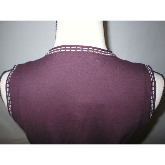NWT Womens Worth New York Designer Sweater M Merlot Dark Red Wine Stitched V Top - Picture 8 of 9